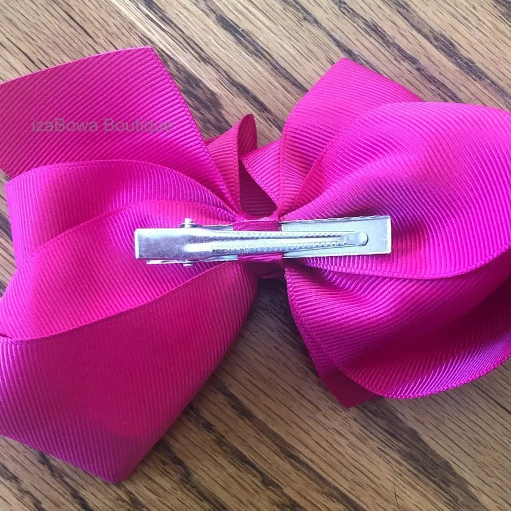**** Shocking Pink 6